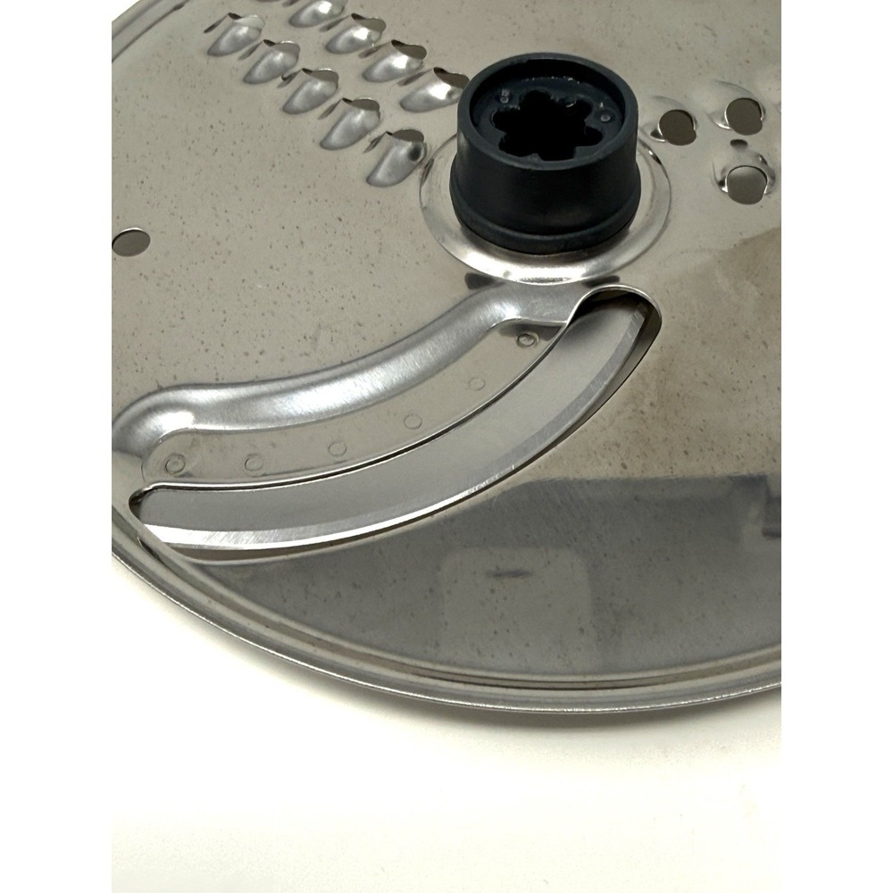 Cuisinart FP-8MD Medium Shredding Disc for 8 Cup Food Processor Silver Stainless - Picture 3 of 8